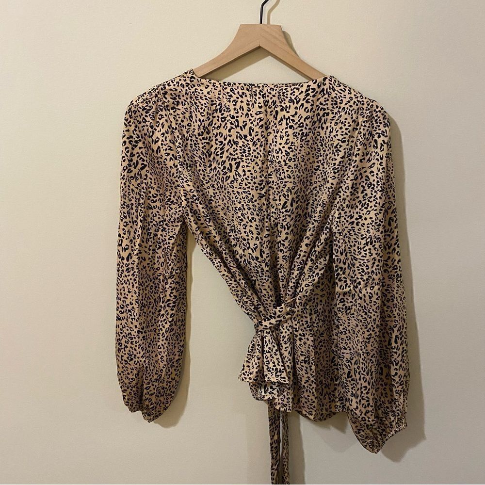 Vici Collection Print Wrap Blouse - Picture 3 of 7